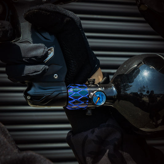 AEROLITE ELITE PRO REG - NEXUS - BLACK/BLUE | output pressure 450-650psi | HK Air Tank Regulator