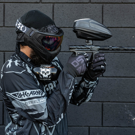 36ci / 4500Psi - Doom - Extra Lite Carbon Fiber Tank - Standard Reg - Black/White