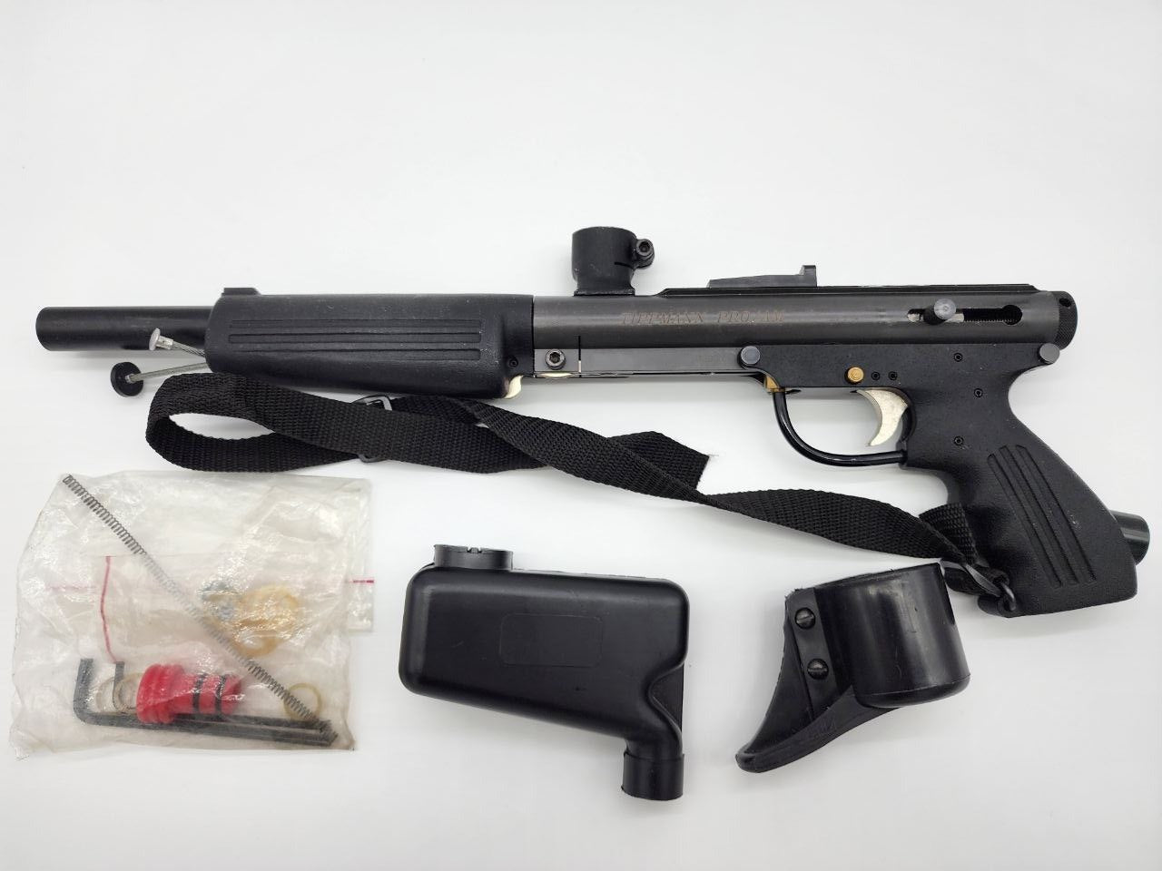 Tippmann 98 carbine Paintball Marker | Original case | Rare & Mint | Pre-Owned