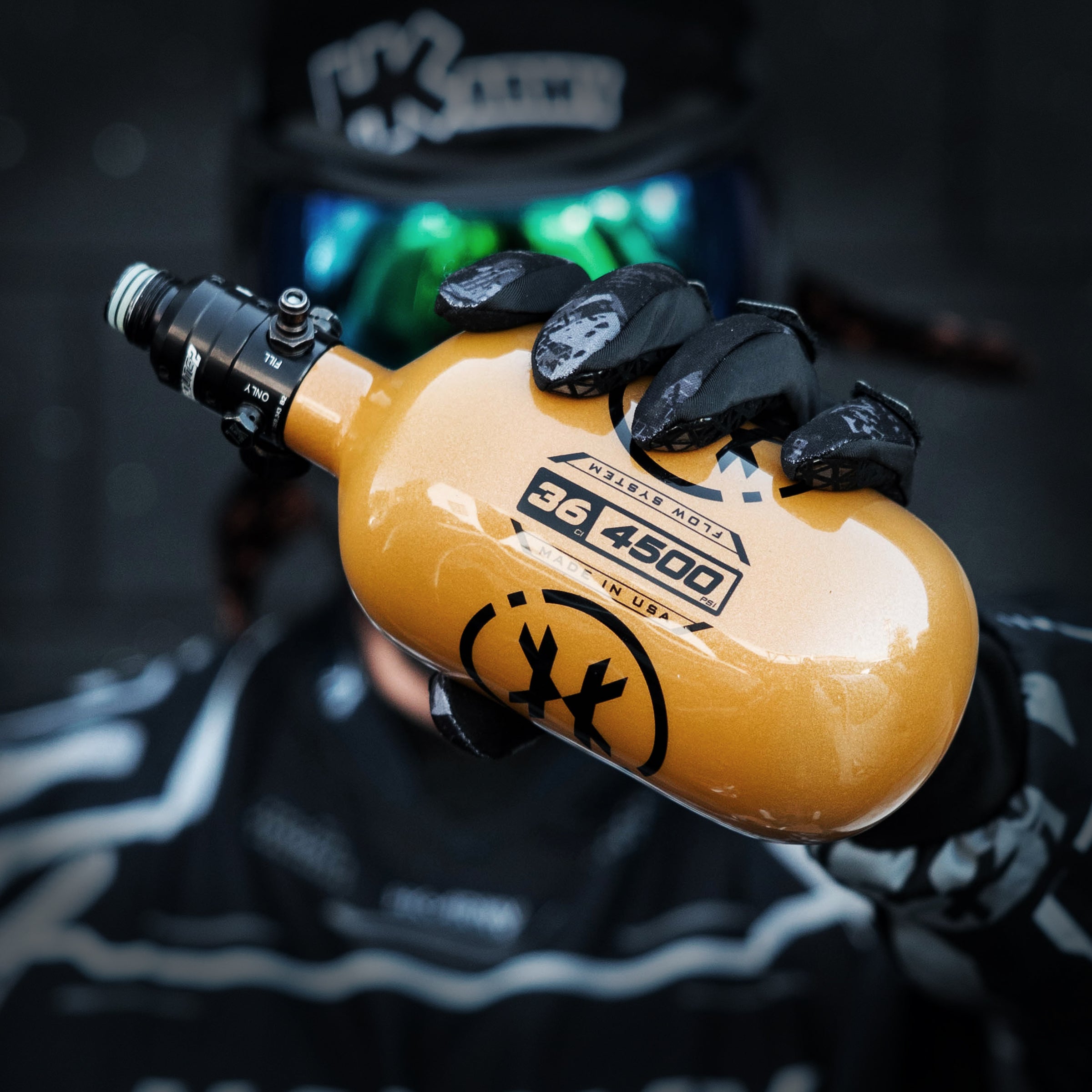 36ci / 4500psi Extra Lite Carbon Fiber Tank - PRO Reg - Icon Gold - Image 3