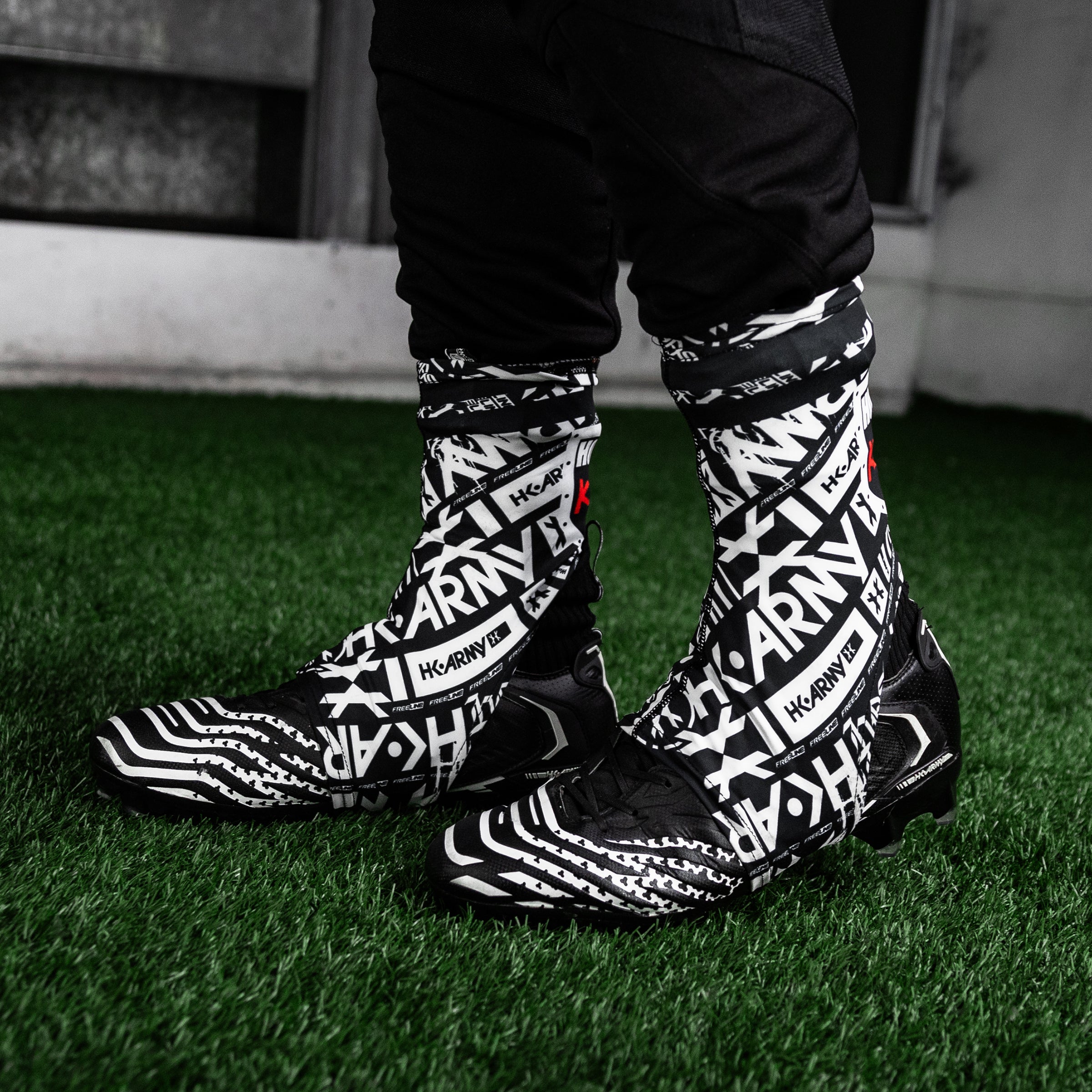Cleat Cover - Short - Chaos Black - Image 7