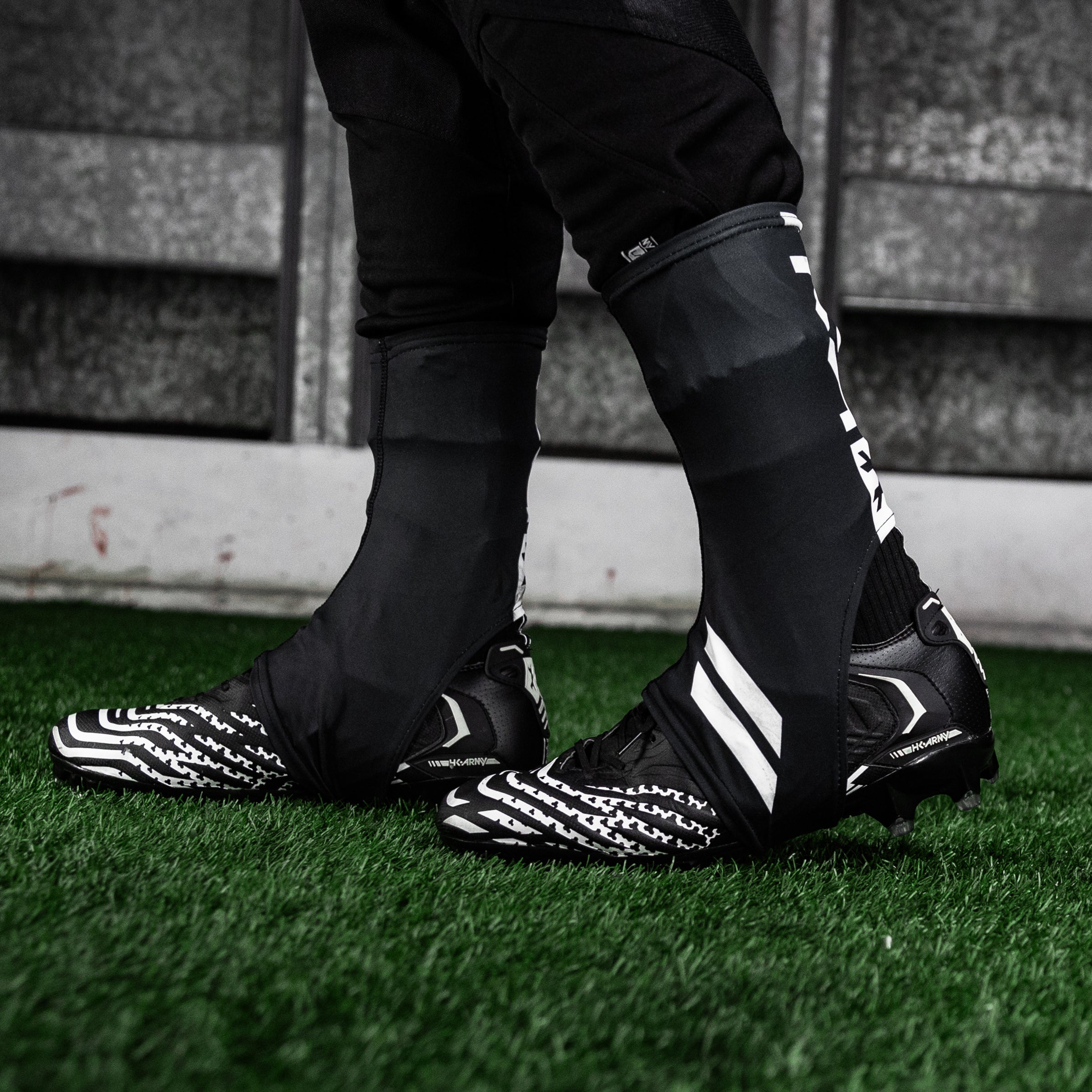 Cleat Cover - Short - Slash Black - Image 8