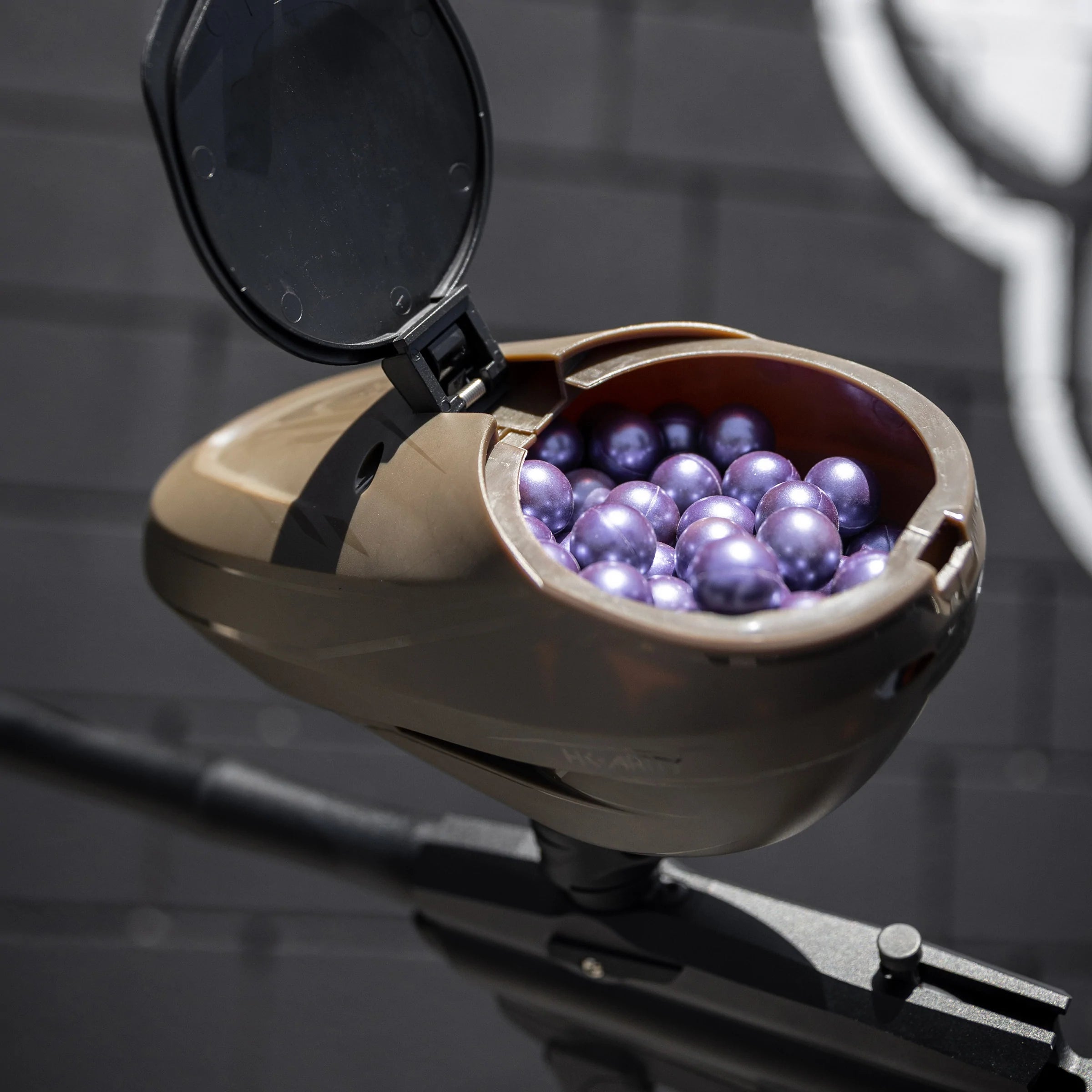 Gfx Gravity Loader - Tan | Paintball Hopper / Loader | Hk Army - Image 9